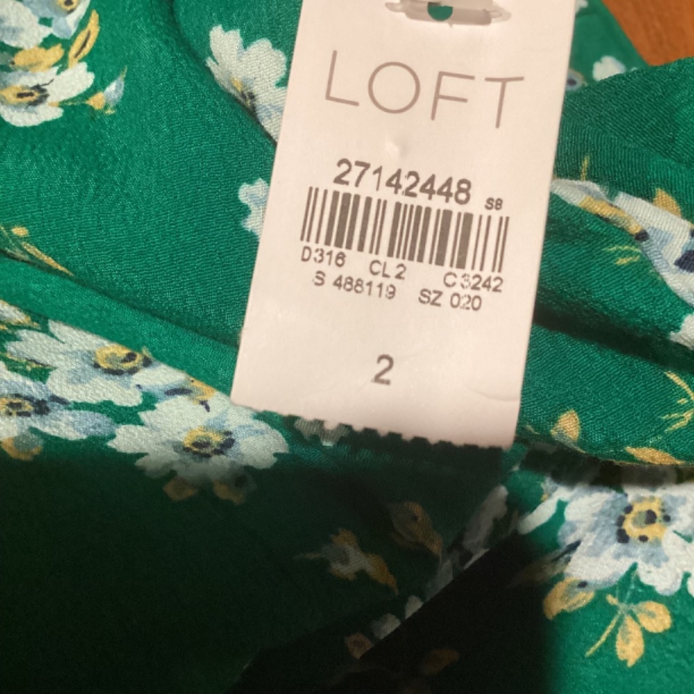 NWT LOFT Floral romper Sz 2 green shorts one-piece - Picture 8 of 8
